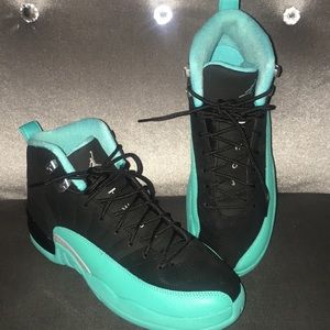 Air Jordan 12 Retro GG